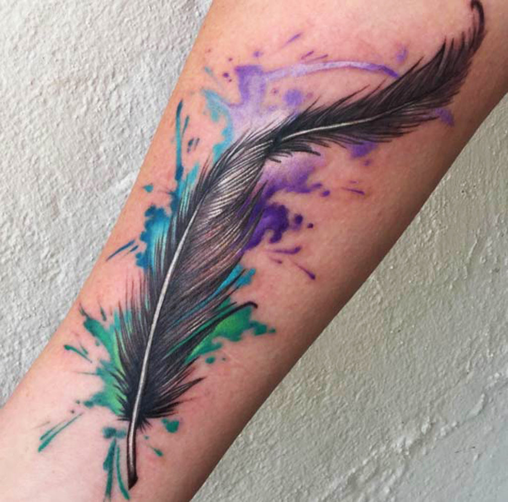Bản phác thảo thiết kế hình Watercolor tattoo với các vệt màu.