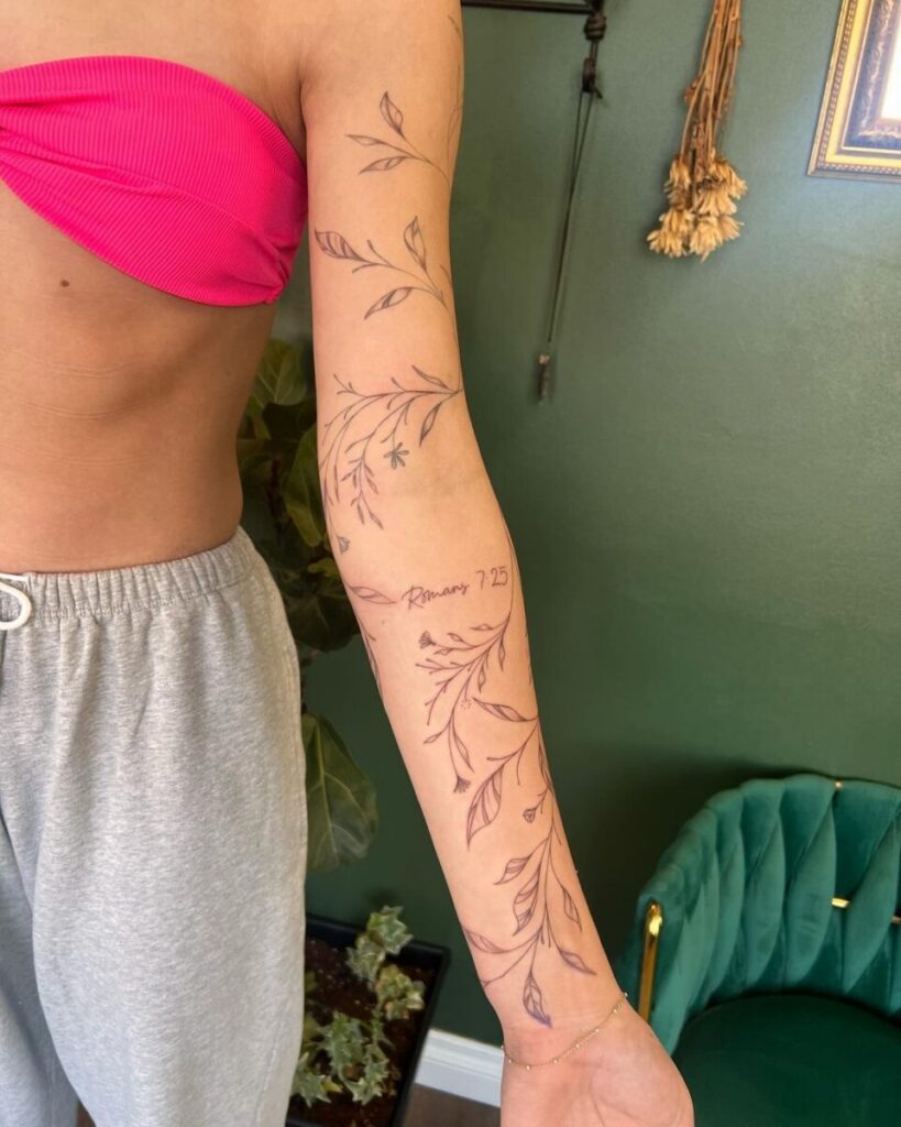 The healing progression of a fine line tattoo from day 1 to day 7.