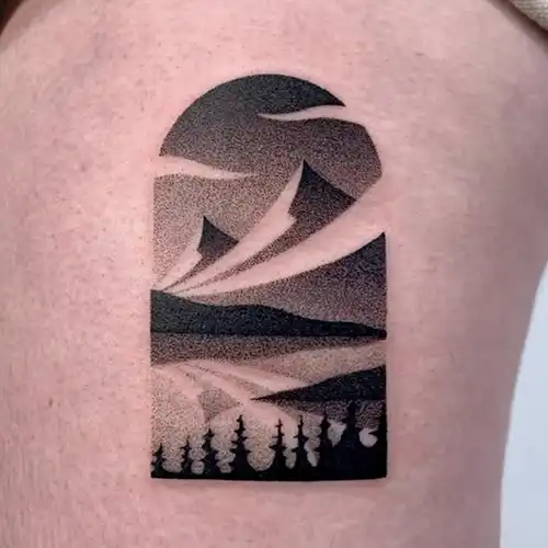 Cận cảnh hình xăm dotwork với các chấm riêng lẻ tạo bóng.