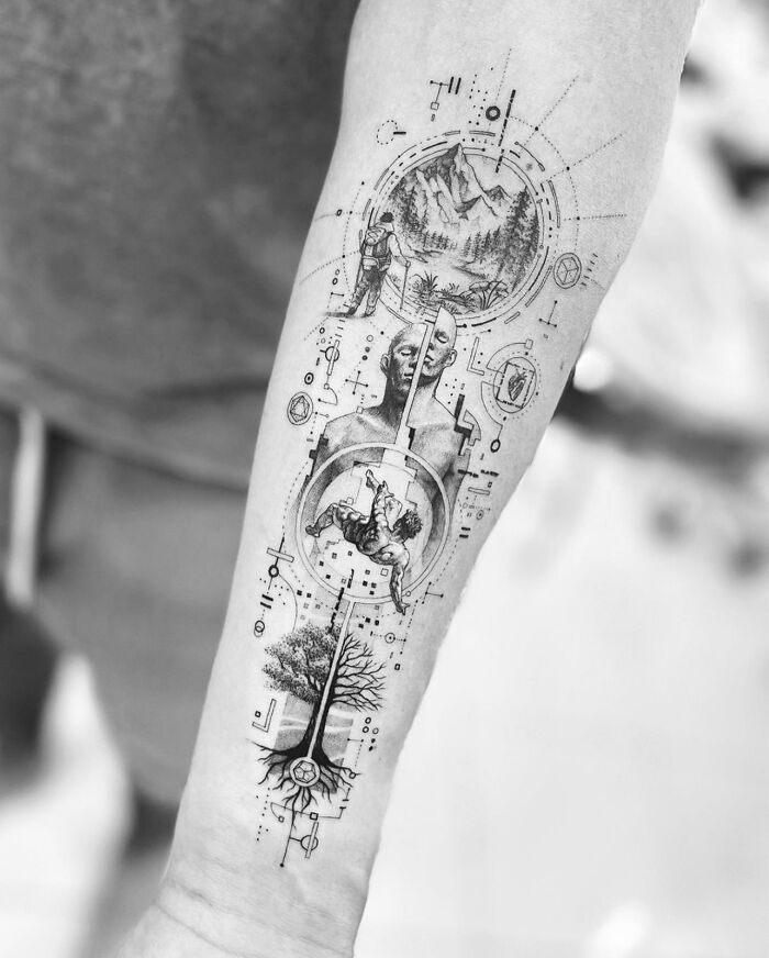 Graphic tattoo full arm với biểu tượng, chữ và nhịp thị giác