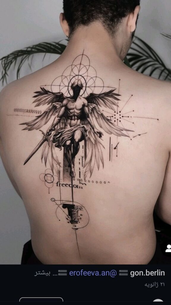 Graphic tattoo vai với figure và cấu trúc hình học bằng linework mảnh