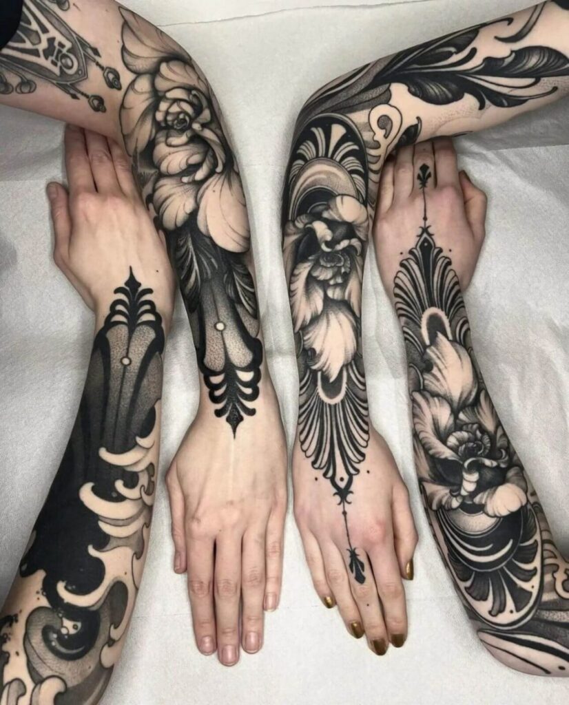 Graphic tattoo cảm hứng engraving với chân dung, linework và khoảng trống