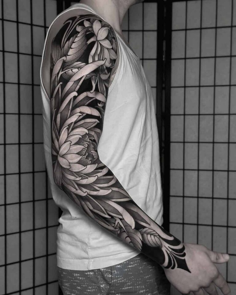 Illustrative Tattoo Placement: Shape Language, Focal Points, and Readable Composition